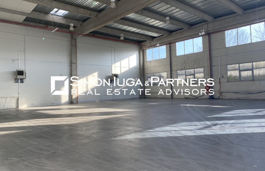 ccbce79c201d4c1a8112ee93e5002a4b 1